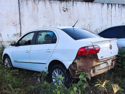 Veículo apreendidos por militares com 83 tabletes de maconha (Imagem: Adilson Domingos)
