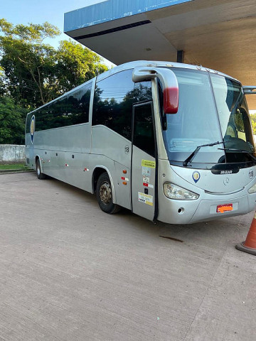 O ônibus foi apreendido pela Polícia Federal e os estrangeiros devidamente multados por se furtarem do controle migratório (Imagem: Polícia Federal)