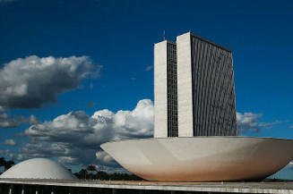 Proposta segue para promulgação (Imagem: Agência Brasil)