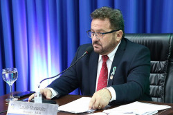 Após reclamação de pais, Laudir cobra informações sobre merenda escolar