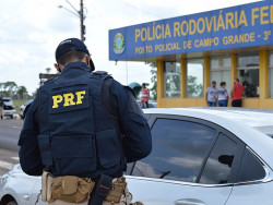 A PRF registrou 18 acidentes, sendo 4 graves, sendo que 2 pessoas ficaram feridas e quatro mortes foram registradas (Imagem: Assessoria/PRF)