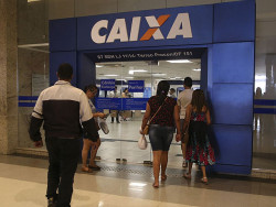 Quem não tiver depósito automático deve pedir liberação (Imagem: Agência Brasil)