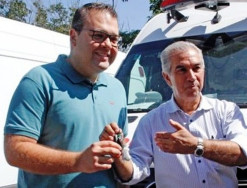 Mau perdedor, Barbosinha ouve “poucas e boas” de Alan Guedes