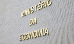 Medida beneficia 300 mil empresas, diz Ministério da Economia (Imagem: Agência Brasil)