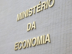 Medida beneficia 300 mil empresas, diz Ministério da Economia (Imagem: Agência Brasil)