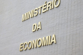 Medida beneficia 300 mil empresas, diz Ministério da Economia (Imagem: Agência Brasil)