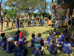 Escoteiro Laranja Doce comemora 25 anos com acampamento e homenagens