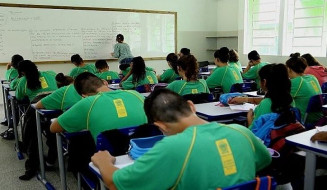 O salário inicial em Mato Grosso do Sul é de R$ 8.381,63 para professor graduado com carga de 40h/aula (Imagem: Subcom)