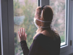 Vacinados ainda podem transmitir o vírus e adoecer, mas têm risco menor de morte