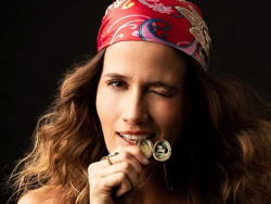 Começa retirada de ingressos para show “Ana Cañas Canta Belchior”