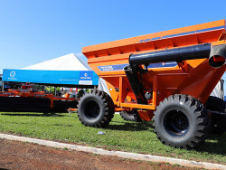 Organização faz últimos ajustes no parque de exposições para 56ª Expoagro