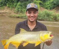 Filho de secretária municipal é morto a tiros durante briga de bar