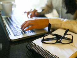Órgão lembra que é preciso ter cuidado com e-mails (Imagem: Agência Brasil)