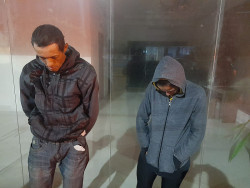 Casal do crime é preso pela PM depois de furtar motocicleta (Imagem: Reprodução)