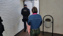 Reincidente, mato-grossense é presa com maconha em ônibus