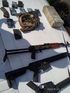 Avião com droga e armas é abandonado após pouso forçado em fazenda