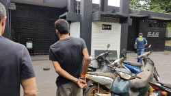 Ladrão arromba loja no centro de Dourados e furta caixas de som