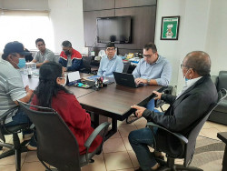 Alan Guedes recebe representantes da comunidade nipônica