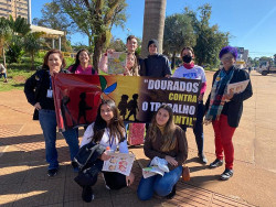 Assistência Social faz campanha contra o trabalho infantil em Dourados