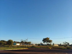 Semana começa com tempo firme e temperaturas amenas em MS