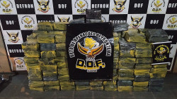 Traficantes abandonam mais de uma tonelada de maconha na BR-163