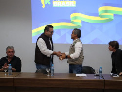 Alan recebe ministro da Cidadania para entregas do governo federal