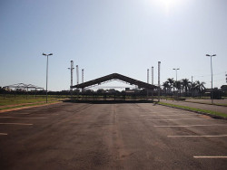 Prefeitura começa a montar estrutura da 43° Festa Junina