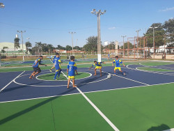 Douradenses voltam a frequentar parque após anos de abandono