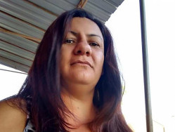 Identificada mulher morta a tiros e jogada em estrada na fronteira