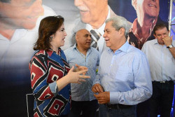 André abre palanque para Lula e Bolsonaro e fragiliza Simone Tebet