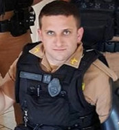 Policial Militar mata oito pessoas da família e depois se mata