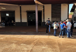 Corpo de menino atropelado por motorista bêbado é velado em Piraporã