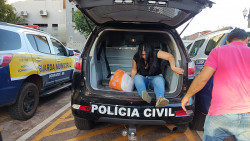 Jovem de 25 anos é presa por tráfico de drogas em Dourados