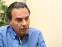 Marquinhos Trad é acusado de assédio sexual; ele se diz vítima de armação