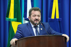 Projeto de Laudir para combater desperdício de alimentos vira lei