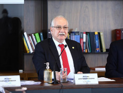 Fachin nega pedido de emedebistas pró-Lula e mantém convenção de Simone