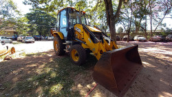 Retroescavadeira furtada em Dourados é recuperada no Paraguai