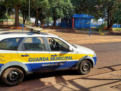 Adolescente com mandado de busca e apreensão é apreendido pela GMD