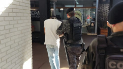 Preso é flagrado com drogas escondido em cela de penitenciária