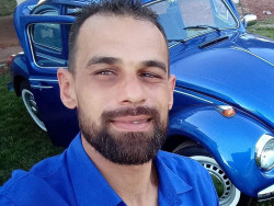 Identificado motociclista que morreu após bater de frente com ônibus