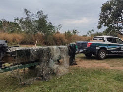 Polícia localiza pescador com 800 metros de redes em área proibida