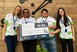 Estudantes recebem R$ 100 mil por negócio para vender suco em pó