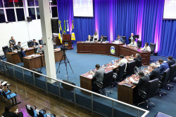 Vereadores aprovam 13 projetos na 26ª sessão ordinária do ano