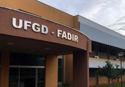 “Mandou eu tirar a calça e deitar no chão”, conta estudante estuprada