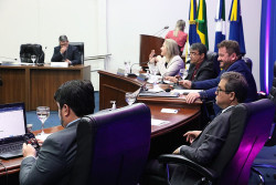 Vereadores aprovam cinco projetos durante 27ª sessão ordinária do ano