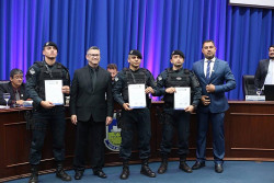 Policiais militares são agraciados com Moção Legislativa em Dourados
