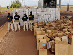 PRF apreende maconha e munições rastreadas por GPS na BR-463