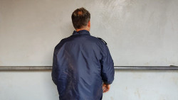 Homem é flagrado com produtos furtados perto da casa de general