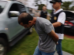 Acusados de assalto em chácara são presos com maconha