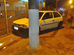 Motorista embriagado que colidiu no portão da UPA é preso pela GMD